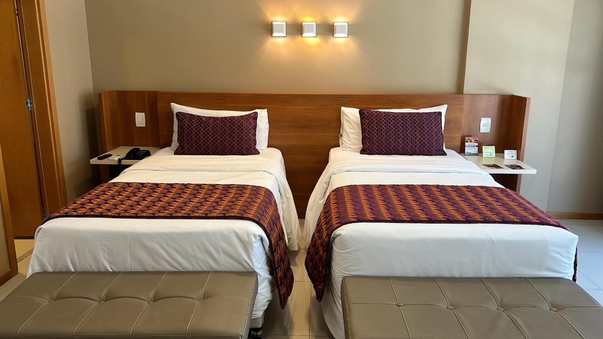 Jade Hotel Brasilia Candangolandia Exterior photo A room at the hotel