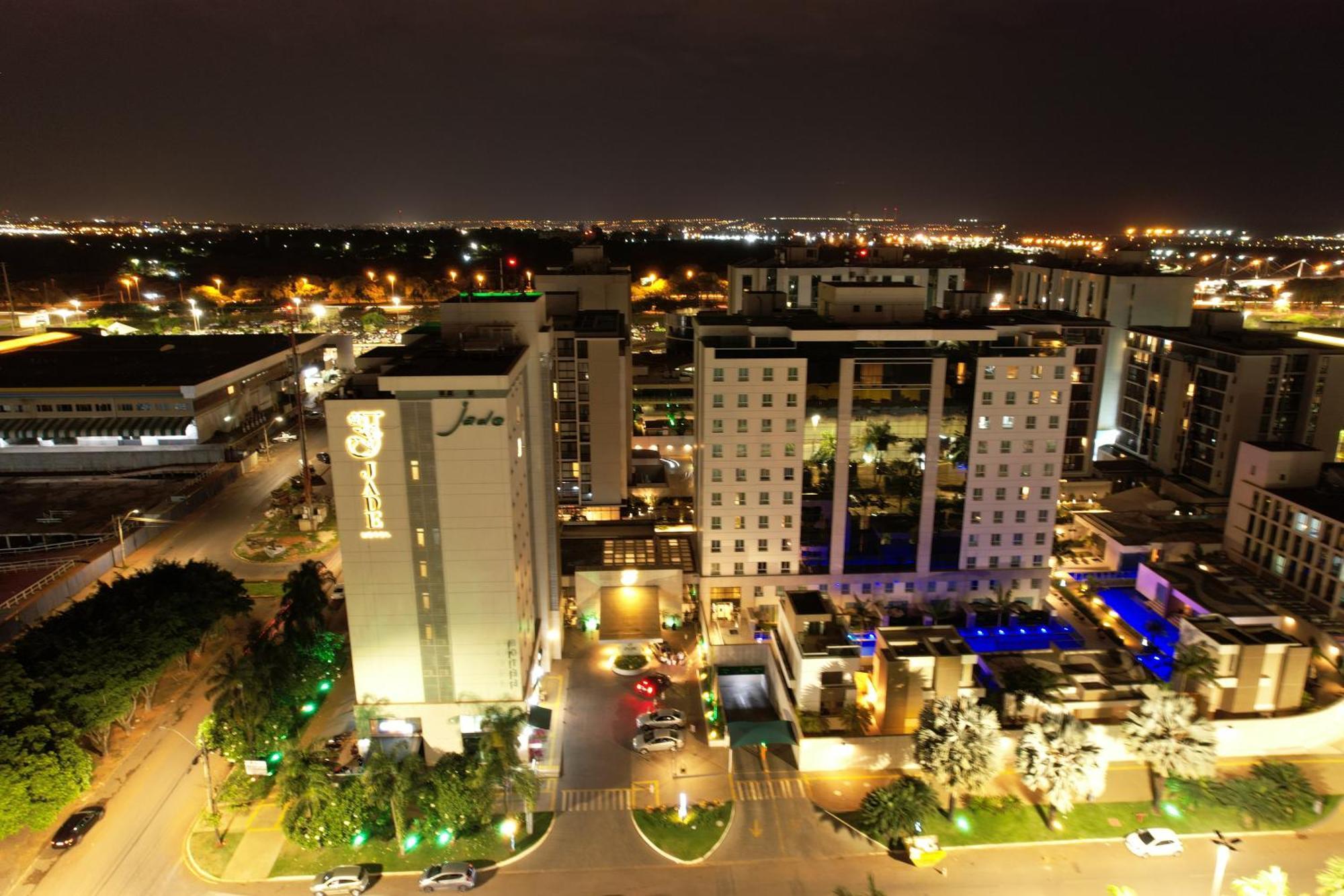 Jade Hotel Brasilia Candangolandia Exterior photo Residential neighborhood in the city