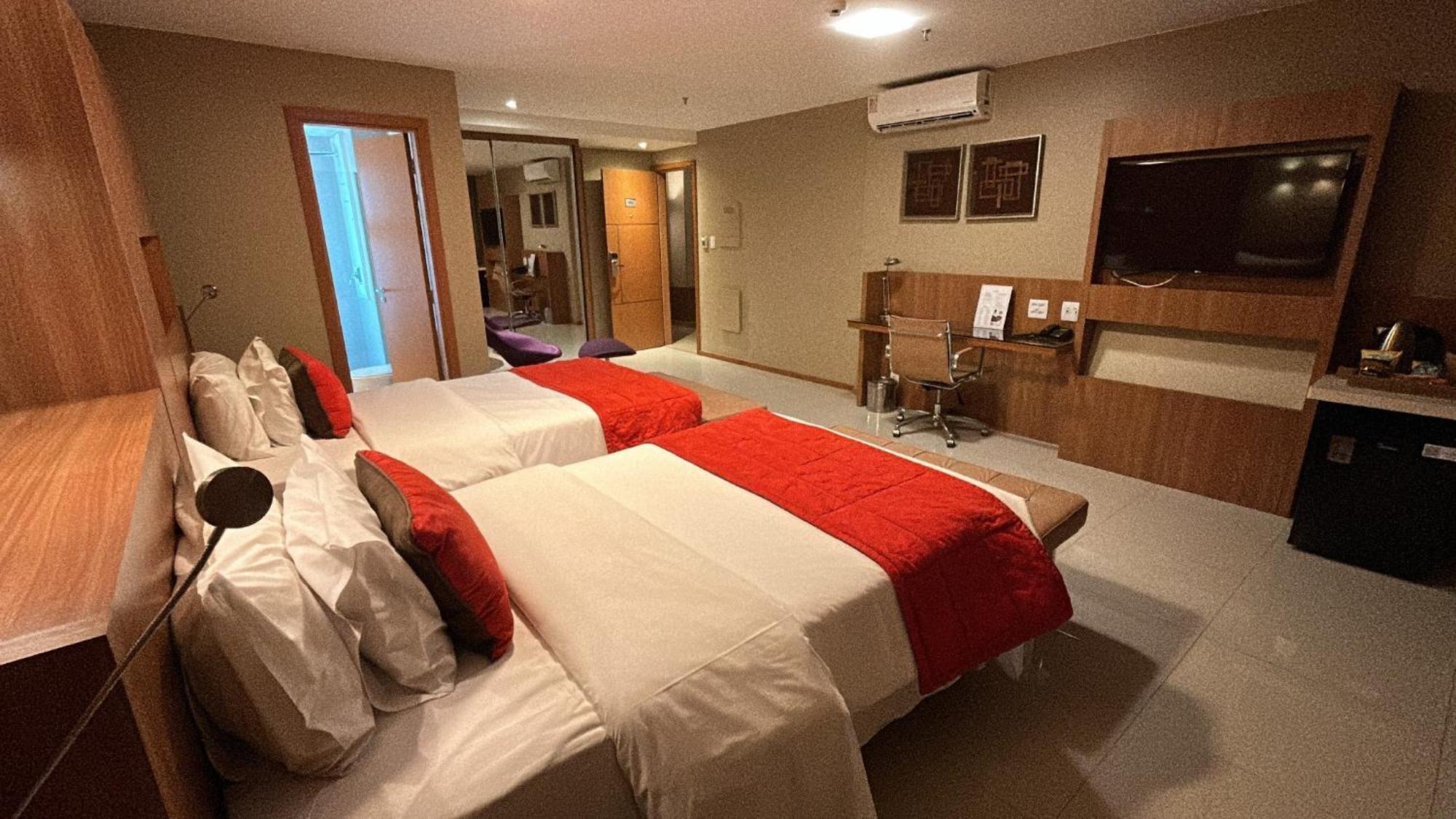 Jade Hotel Brasilia Candangolandia Exterior photo A room at the hotel