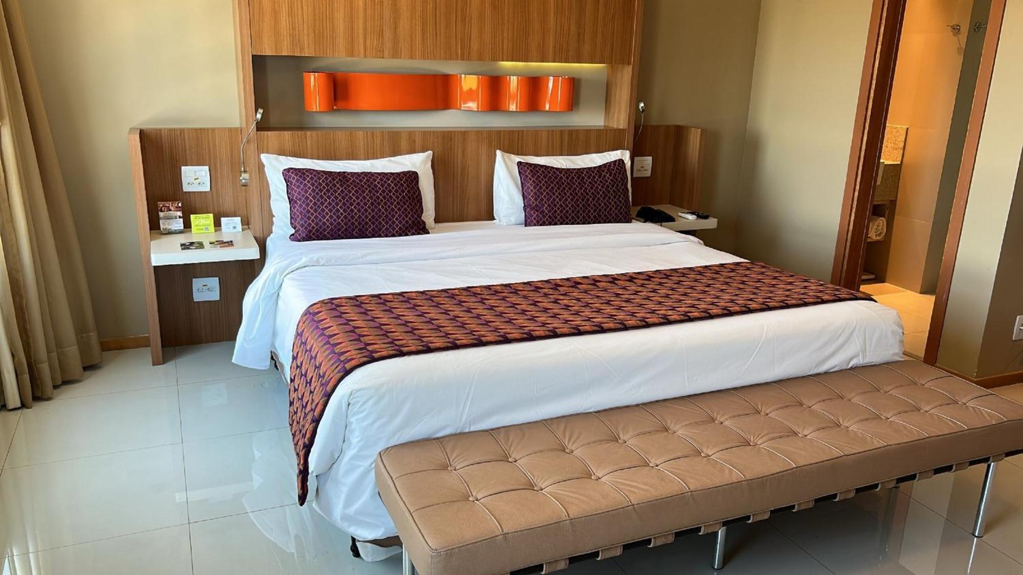 Jade Hotel Brasilia Candangolandia Exterior photo A bed in a hotel room