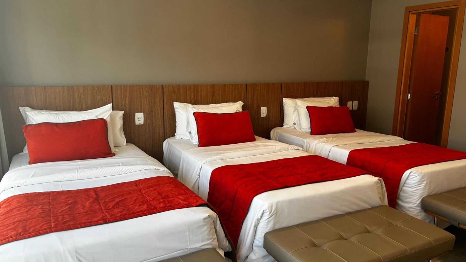 Jade Hotel Brasilia Candangolandia Exterior photo A room at the hotel